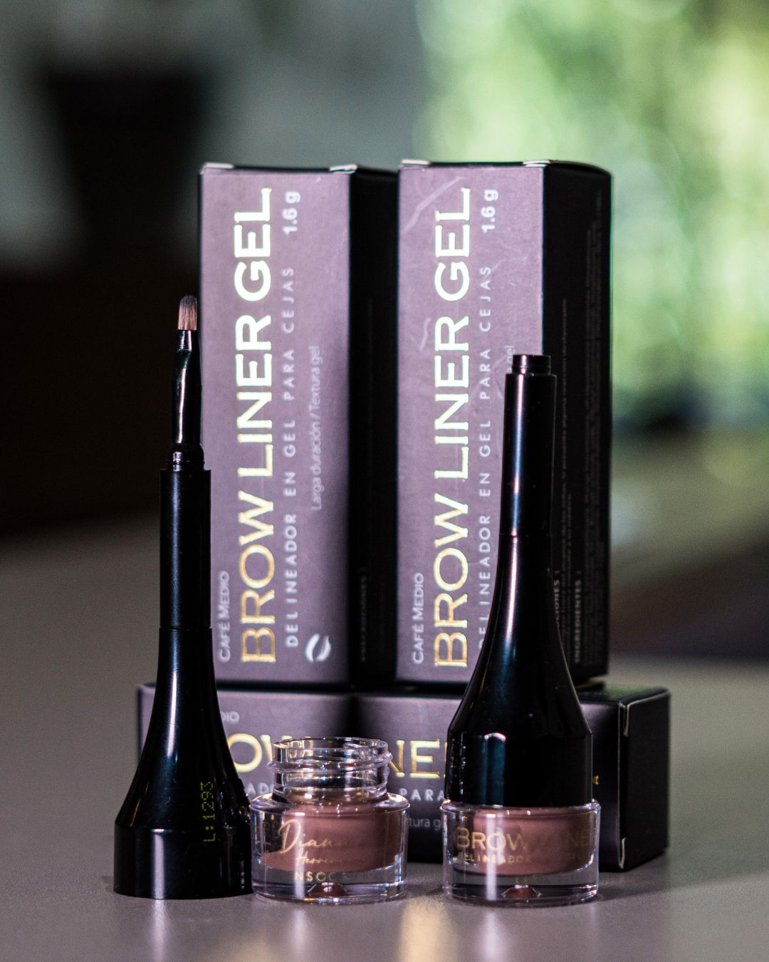 BROW LINER Delineador en Gel para Cejas