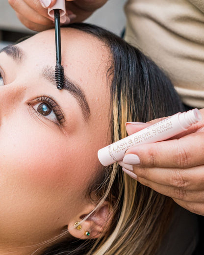 BROW AND LASH SERUM Tratamiento Fortalecedor para Cejas y Pestañas