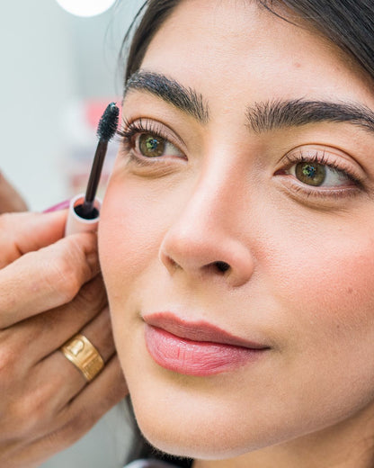 BROW AND LASH SERUM Tratamiento Fortalecedor para Cejas y Pestañas