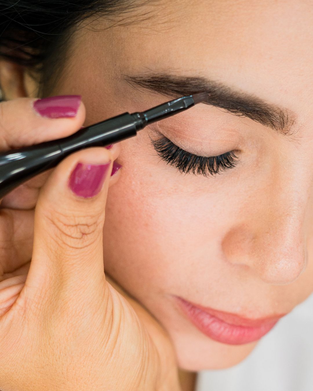 BROW LINER Delineador en Gel para Cejas