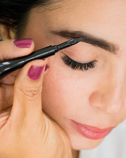 BROW LINER Delineador en Gel para Cejas